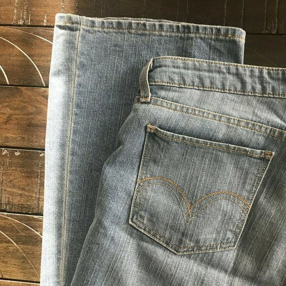 Women's Levi’s 518 Super Low Blue Bootcut Jeans - Picture 7 of 7